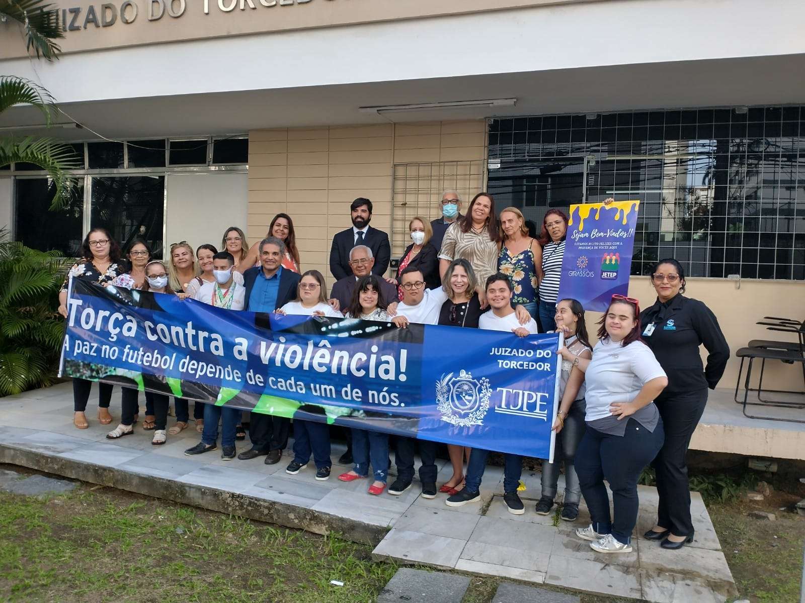 Para ir aos jogos de futebol em Curitiba, não é mais necessário